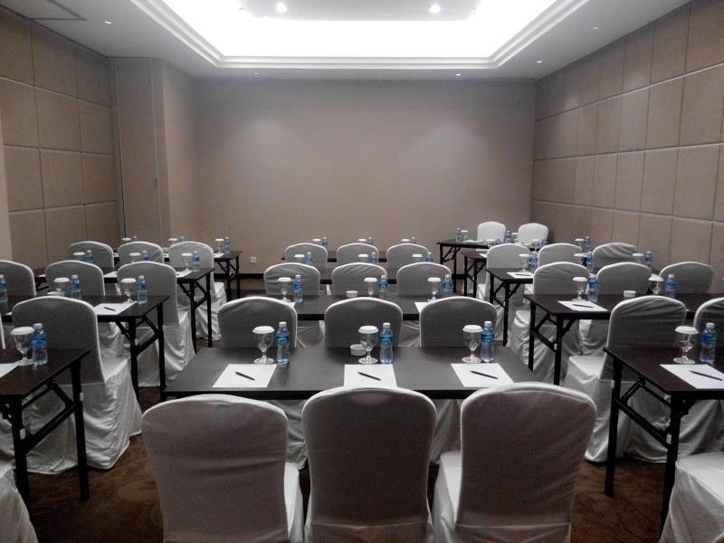 Zest Airport Jakarta By Swiss-Belhotel International Tangerang Exteriér fotografie